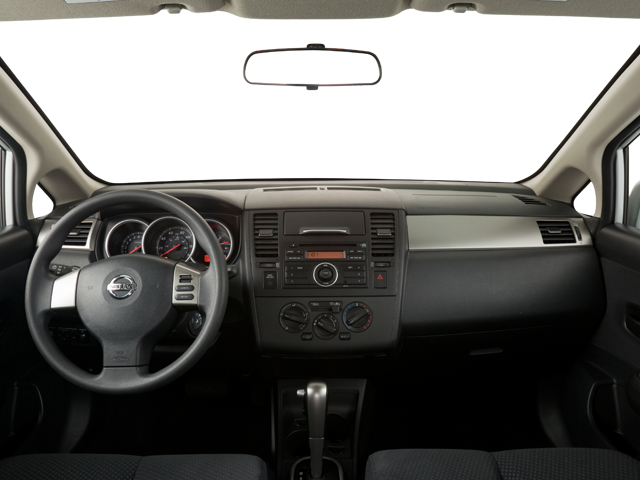 2010 Nissan Versa 1.8 S