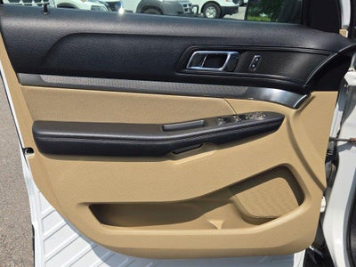 2017 Ford Explorer Base