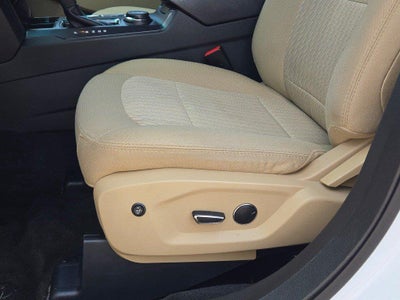 2017 Ford Explorer Base