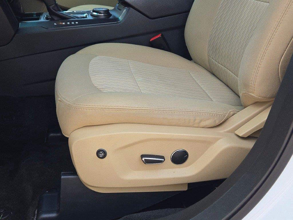 2017 Ford Explorer Base