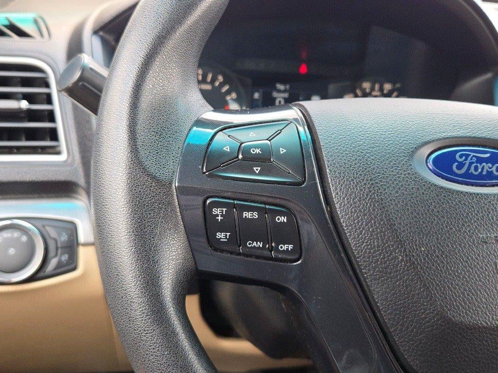 2017 Ford Explorer Base