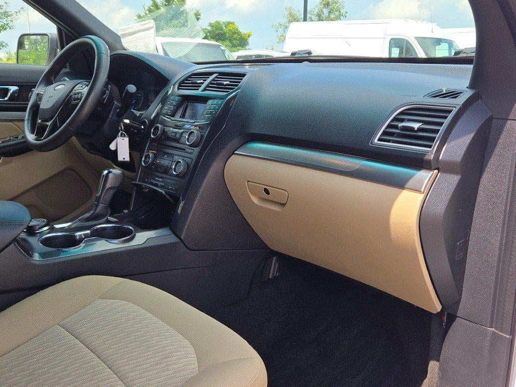 2017 Ford Explorer 5