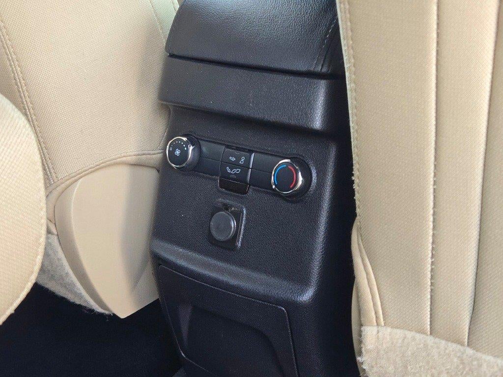 2017 Ford Explorer 8