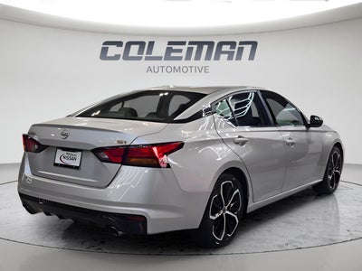 2025 Nissan Altima SR