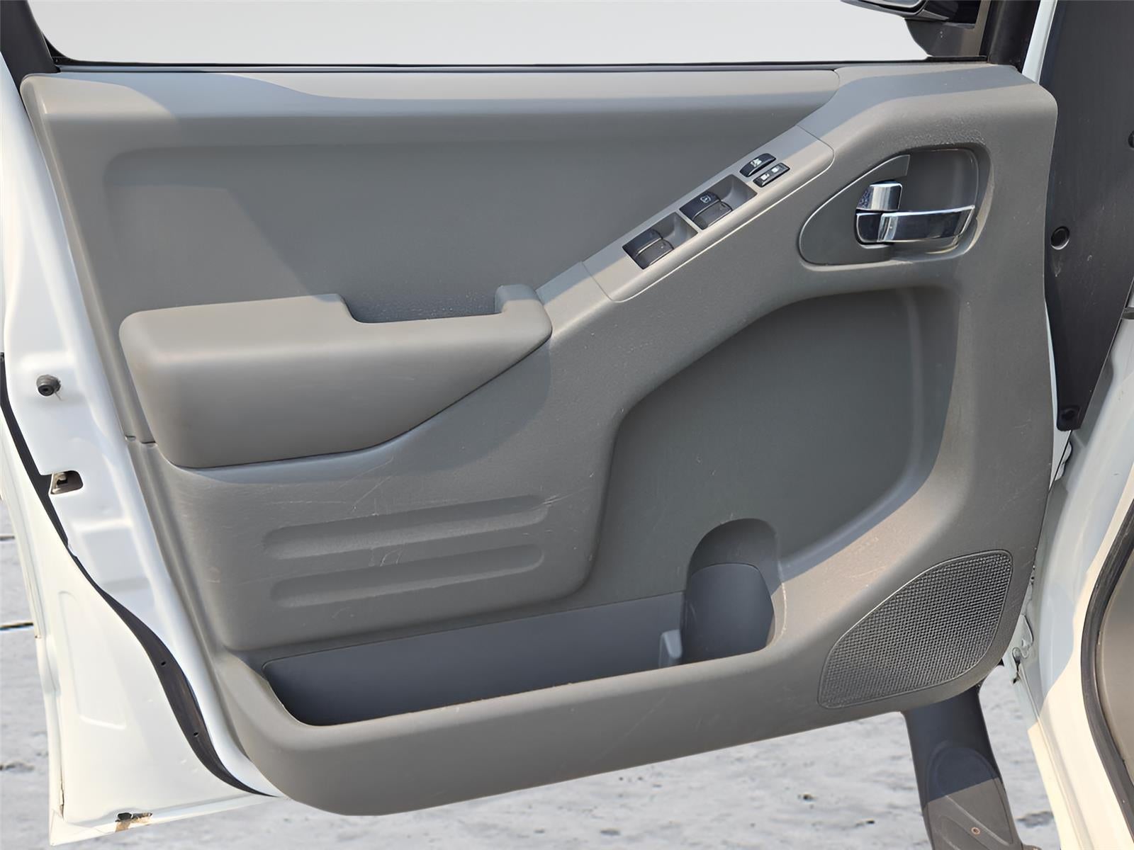 2021 Nissan Frontier SV