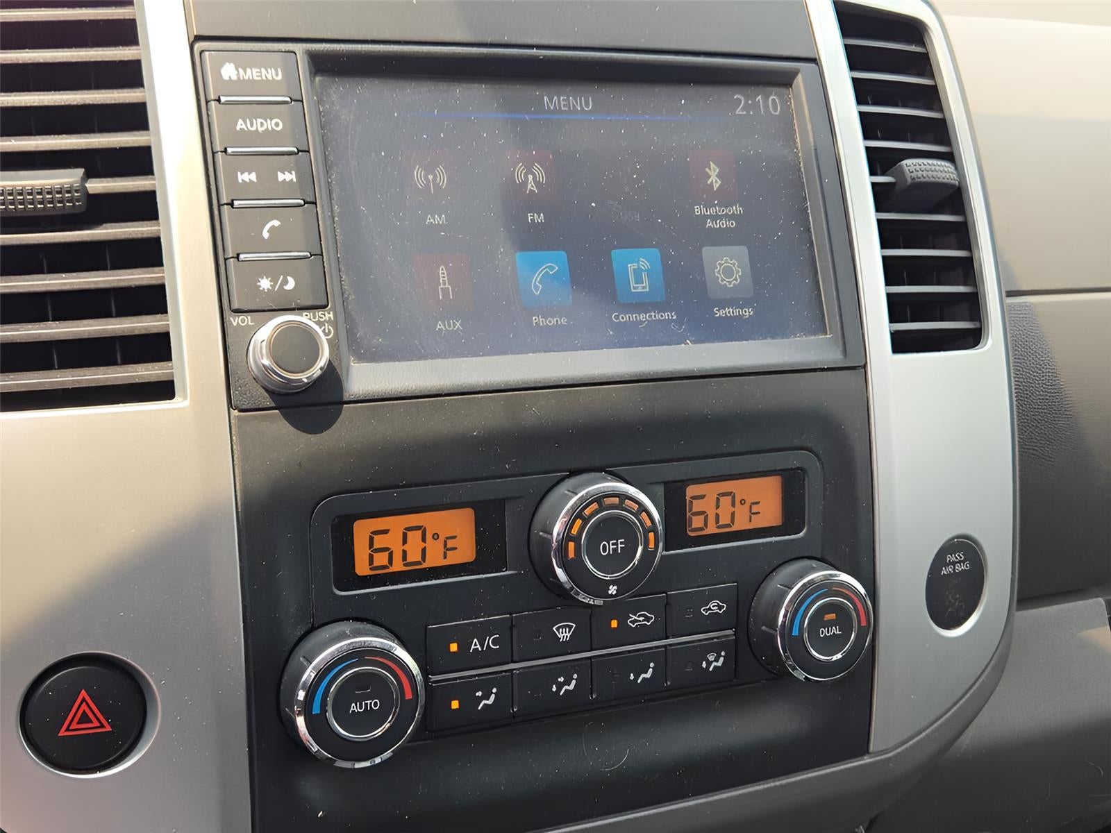2021 Nissan Frontier SV