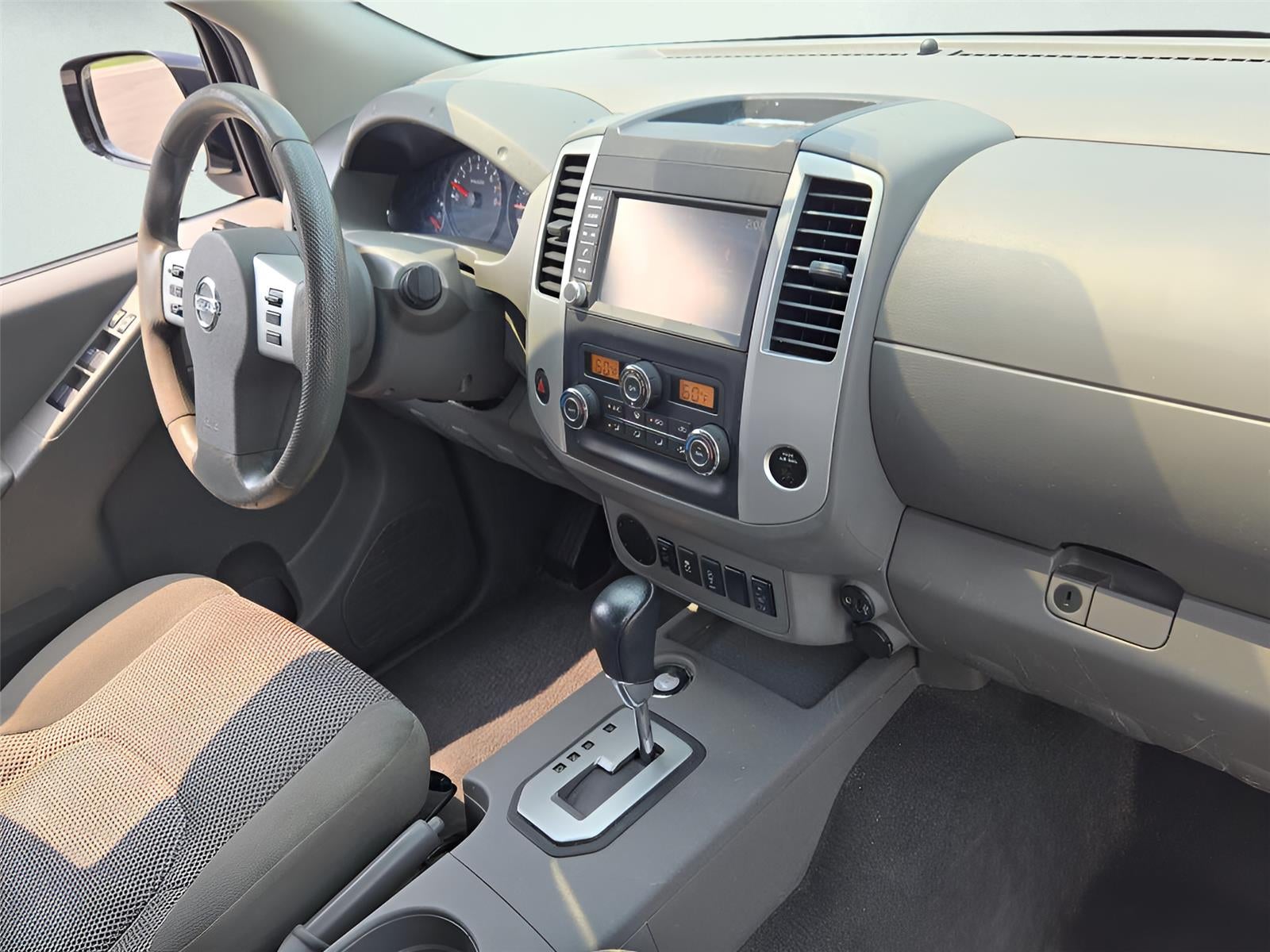 2021 Nissan Frontier SV