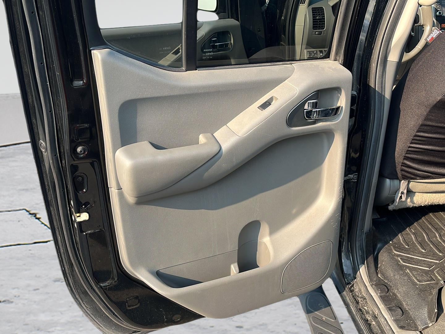 2021 Nissan Frontier SV