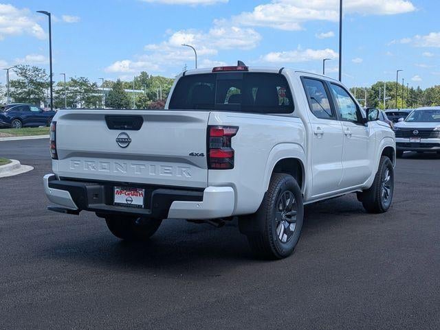 2025 Nissan Frontier Crew Cab SV