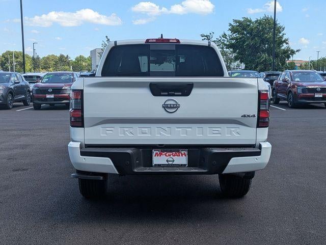 2025 Nissan Frontier Crew Cab SV
