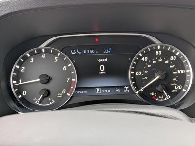 2025 Nissan Frontier Crew Cab SV