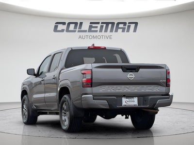 2025 Nissan Frontier Crew Cab SV
