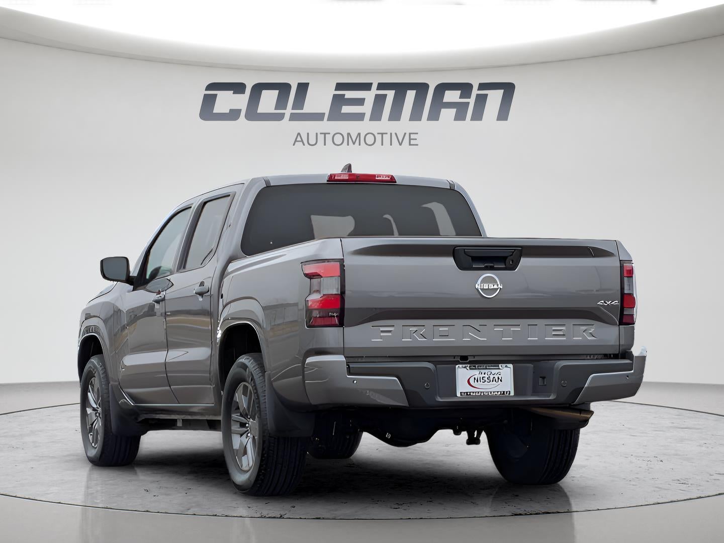 2025 Nissan Frontier Crew Cab SV