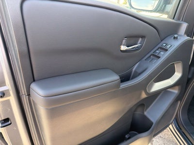 2027 Nissan Frontier SV