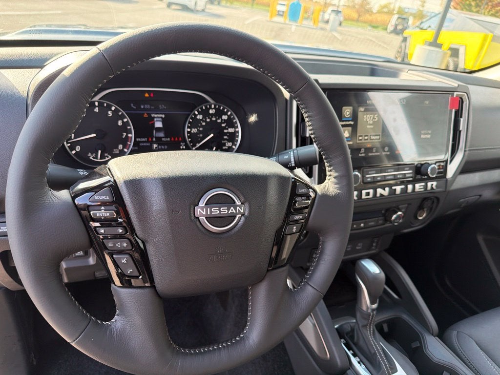 2027 Nissan Frontier SV