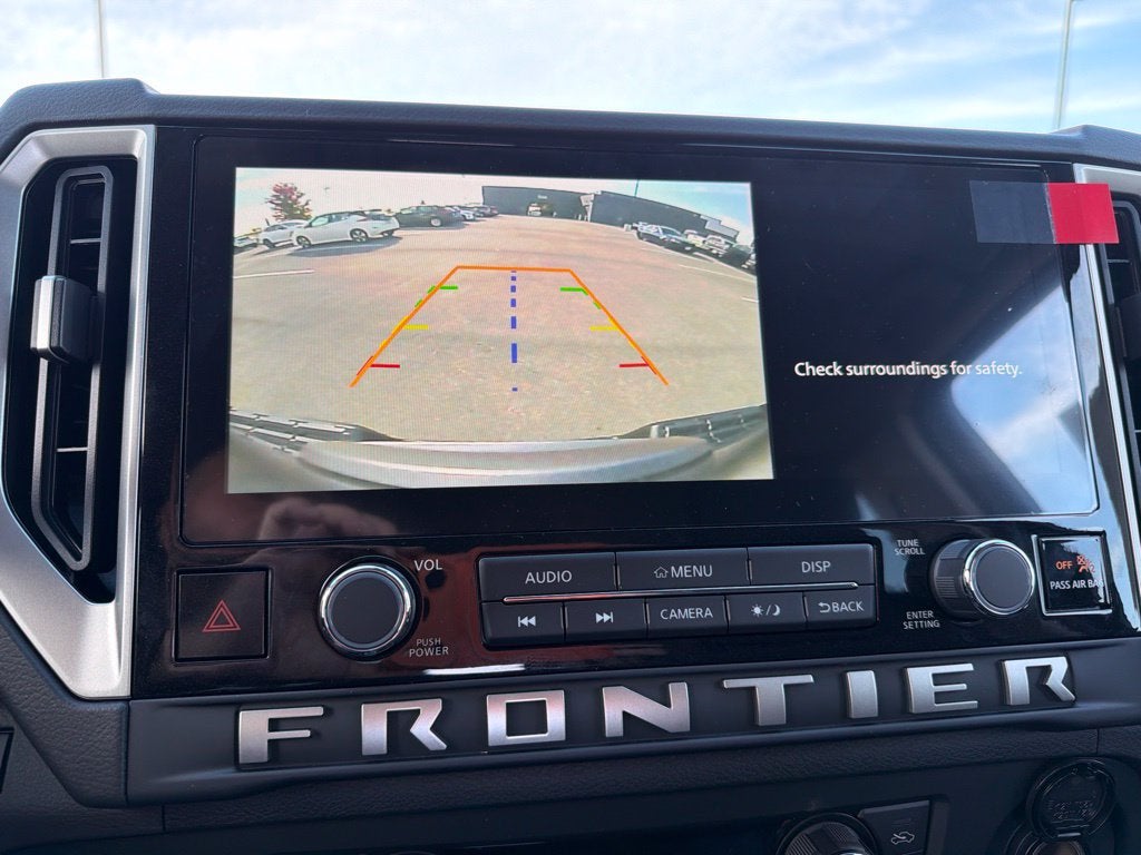 2027 Nissan Frontier SV
