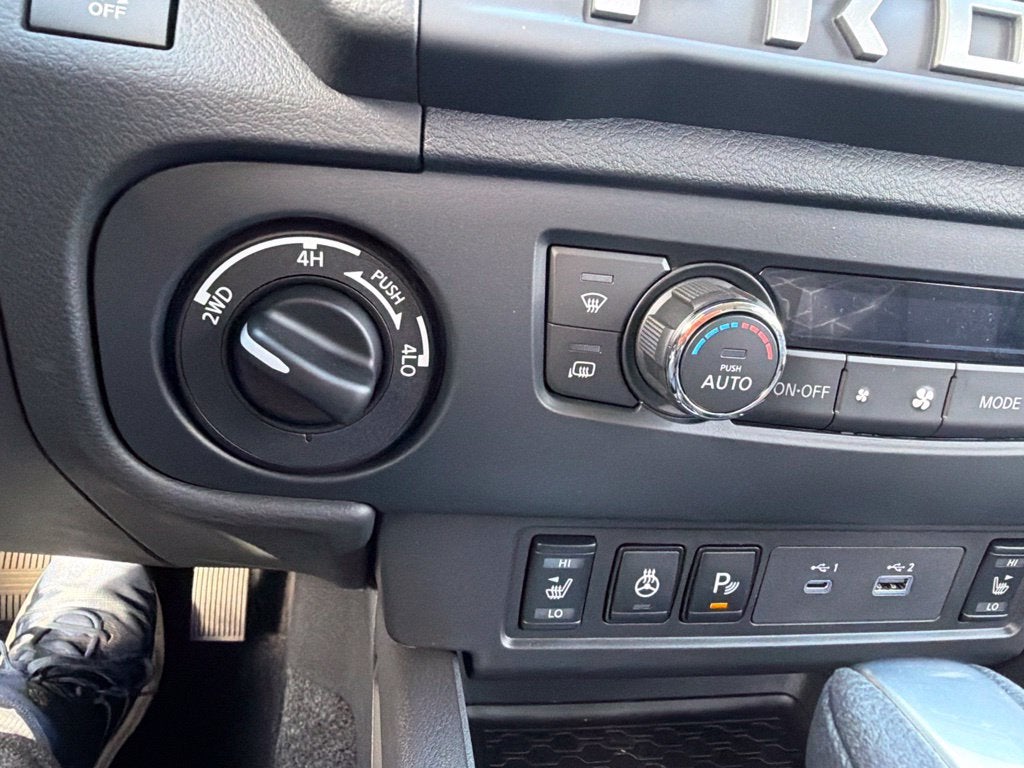 2027 Nissan Frontier SV