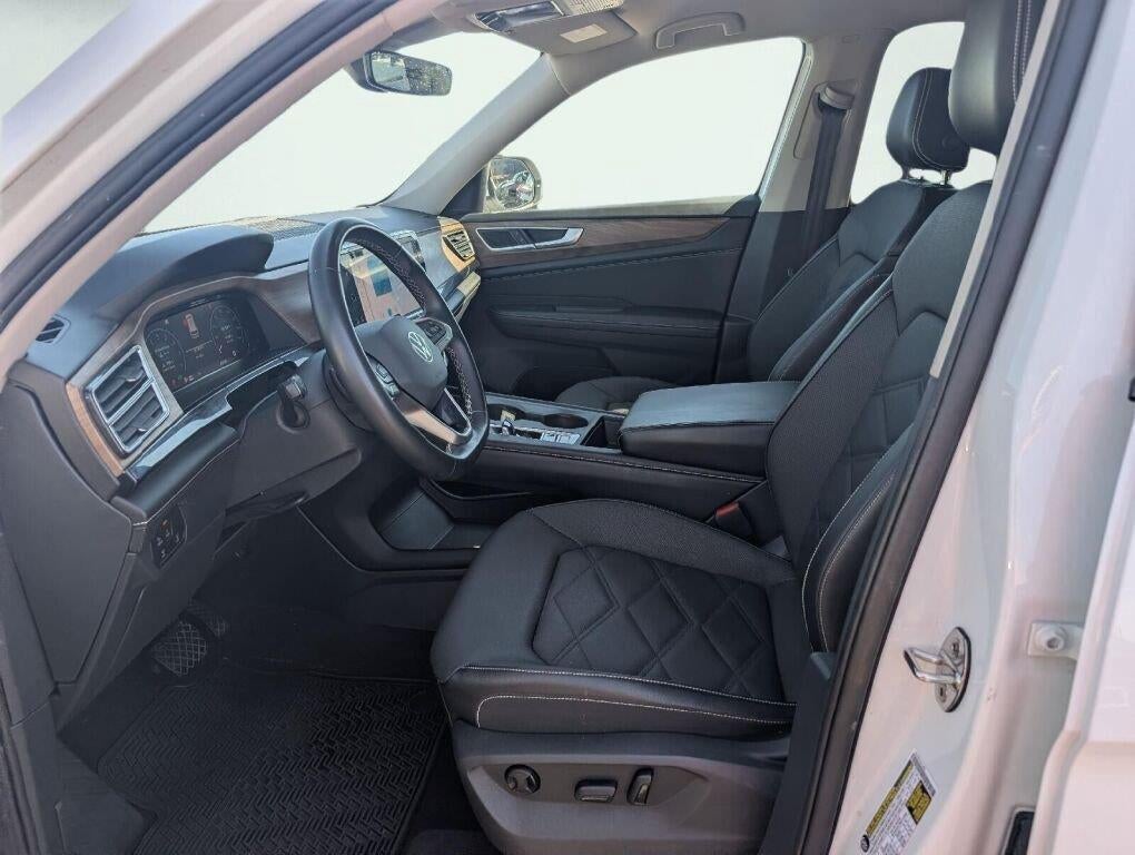 2024 Volkswagen Atlas 2.0T SE