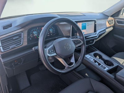 2024 Volkswagen Atlas 2.0T SE