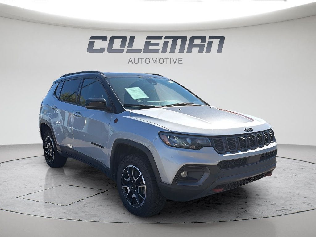 2025 Jeep Compass Trailhawk