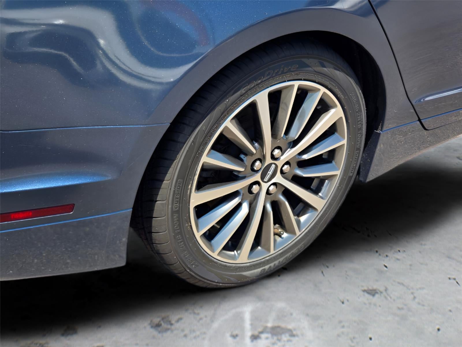 2019 Lincoln MKZ Standard