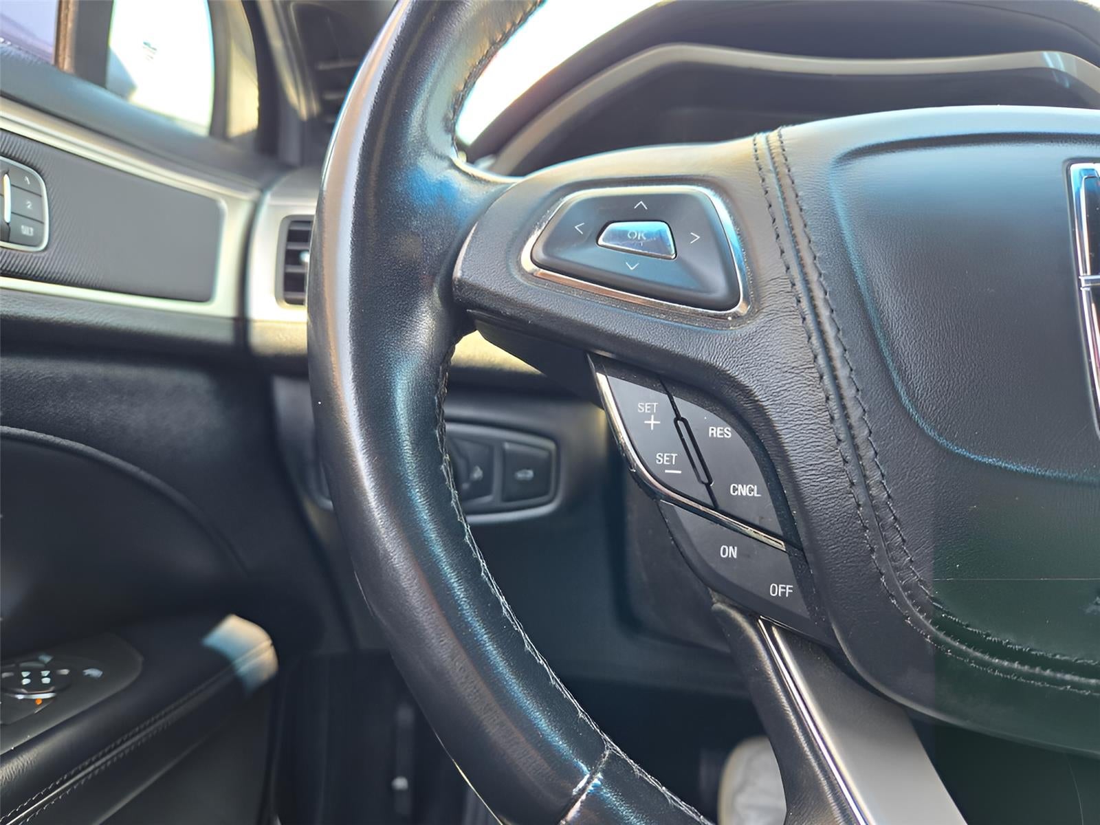 2019 Lincoln MKZ Standard