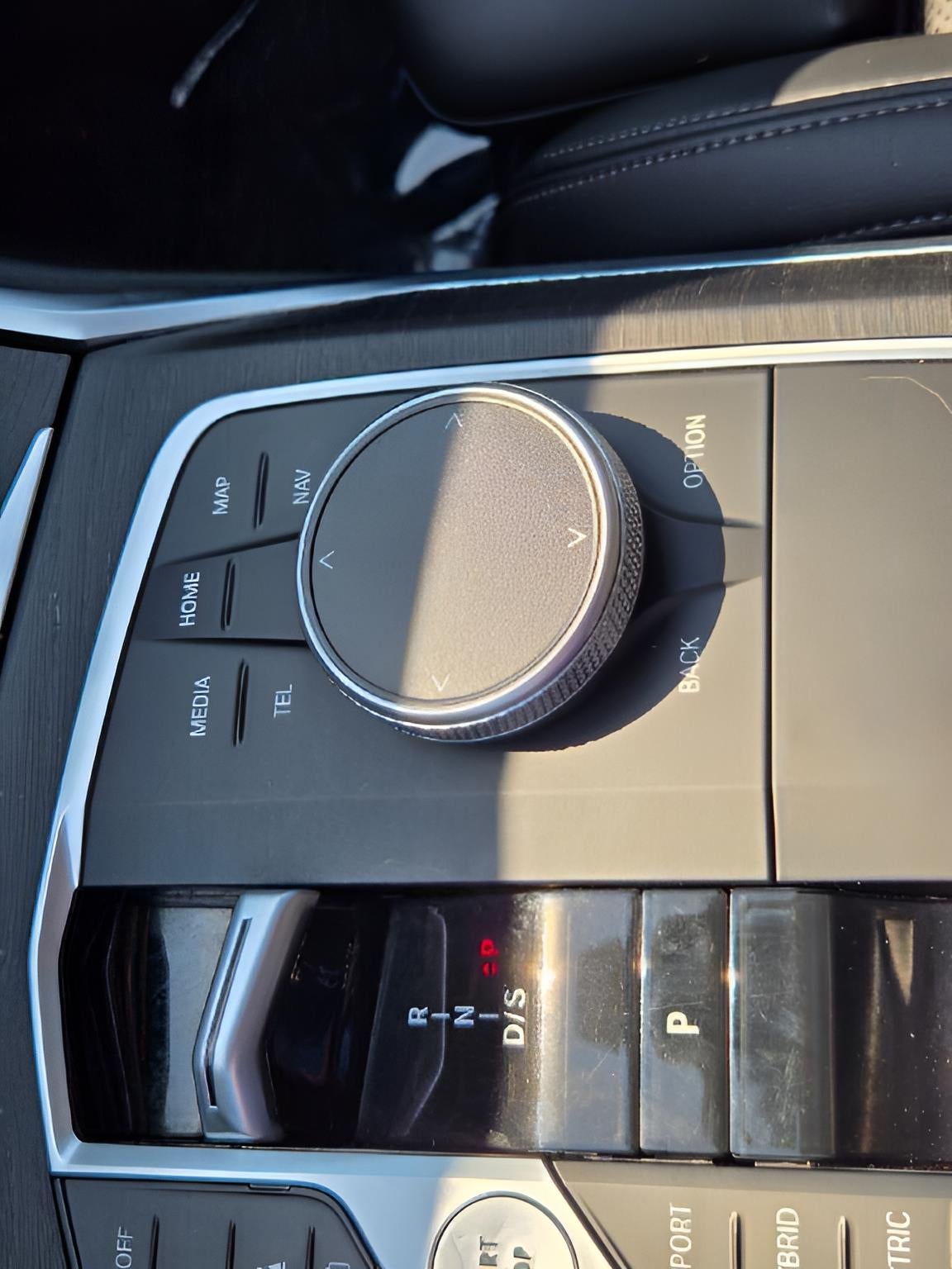 2024 BMW 3 Series 330e xDrive