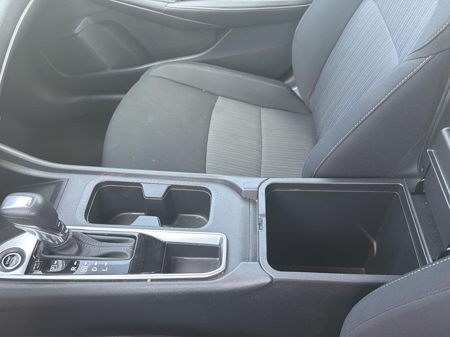 2024 Nissan Sentra SV 21