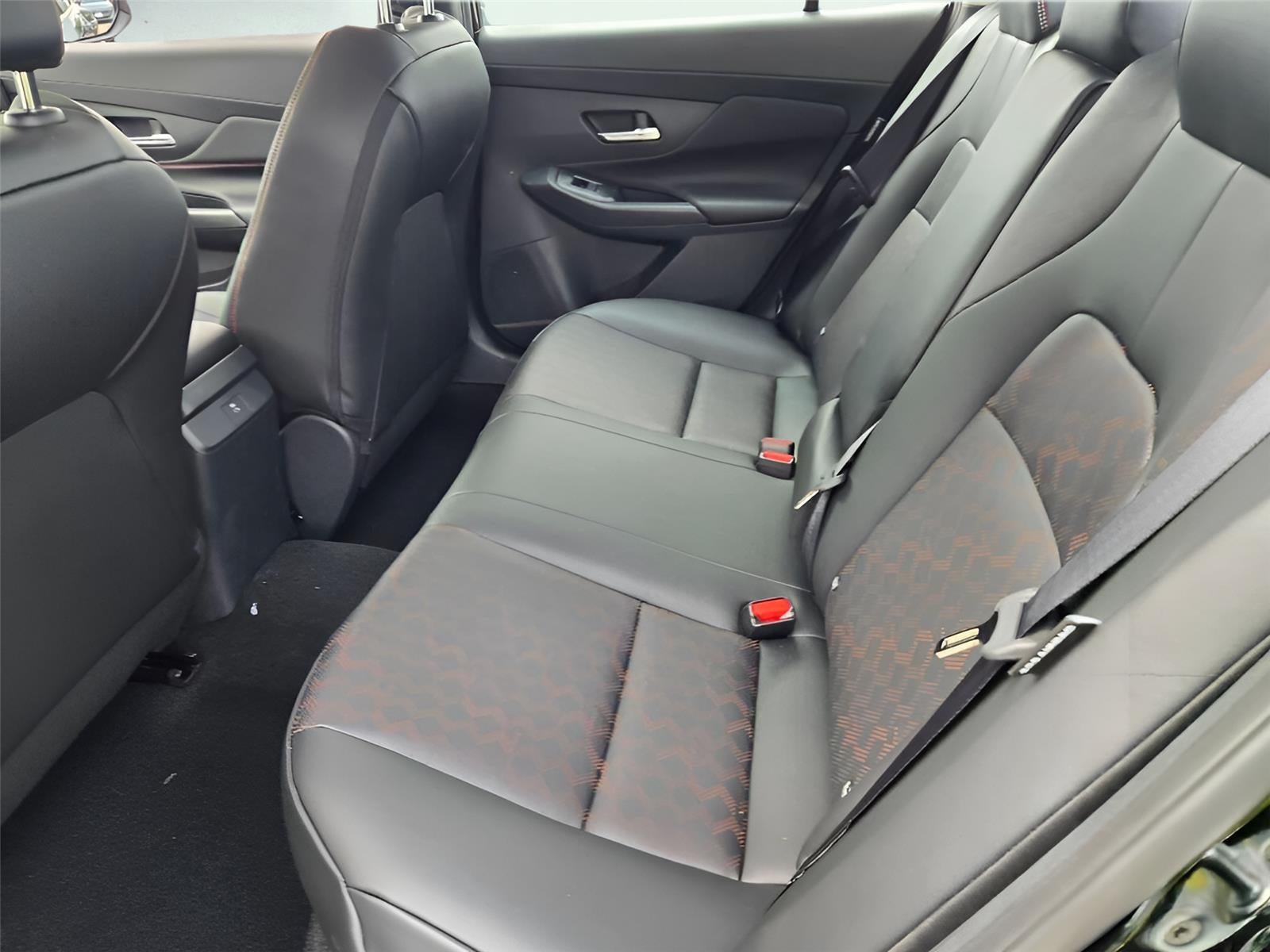 2026 Nissan Sentra SR 15