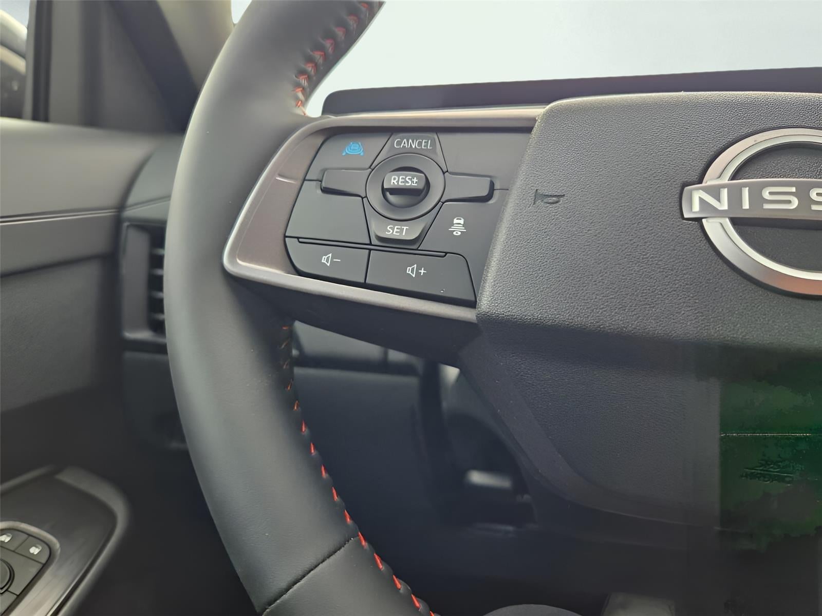 2026 Nissan Sentra SR 32