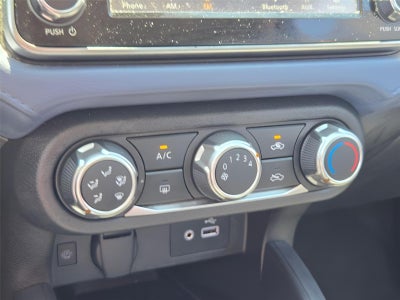 2024 Nissan Versa SV