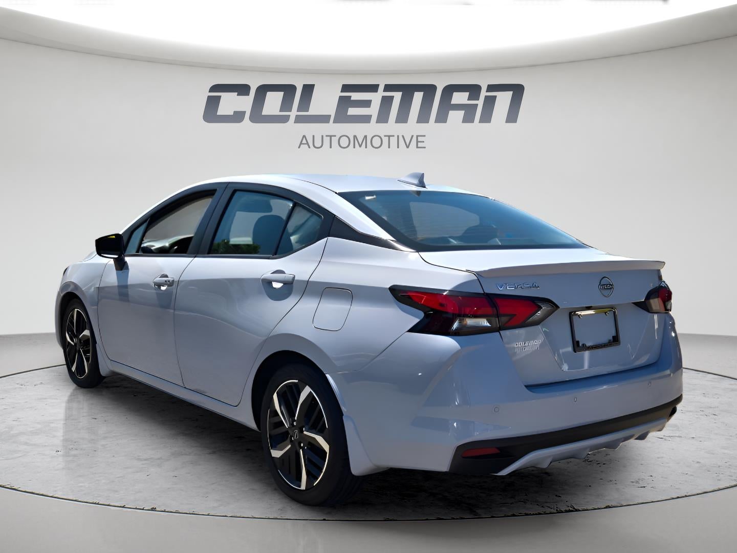 2024 Nissan Versa SR