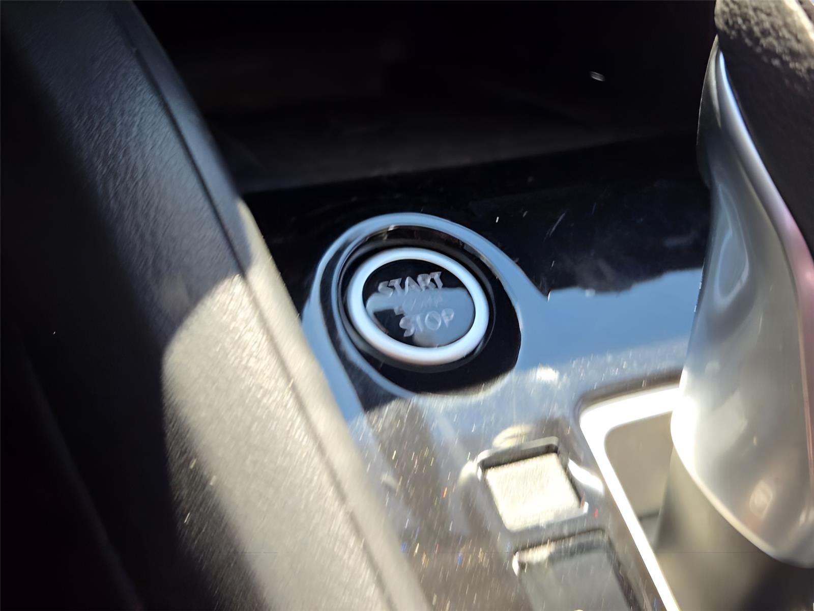 2024 Nissan Versa SR