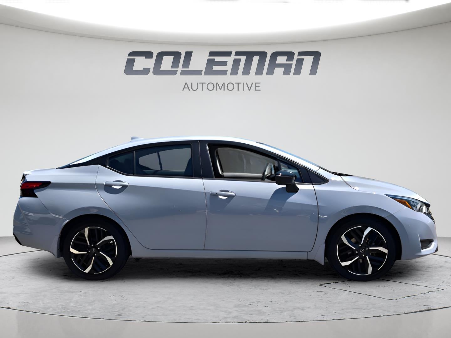 2024 Nissan Versa SR