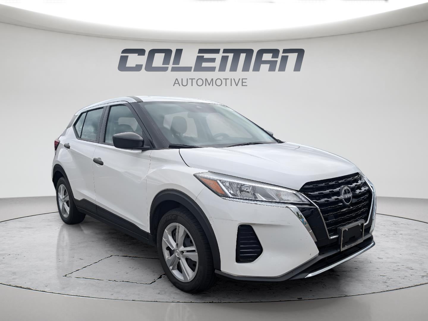 2023 Nissan Kicks S