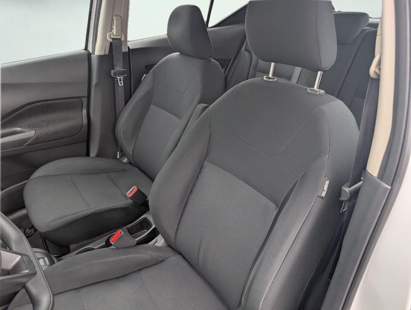 2023 Nissan Kicks S