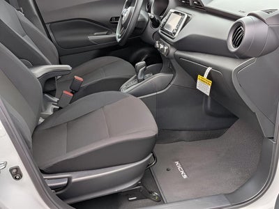2025 Nissan Kicks Play S