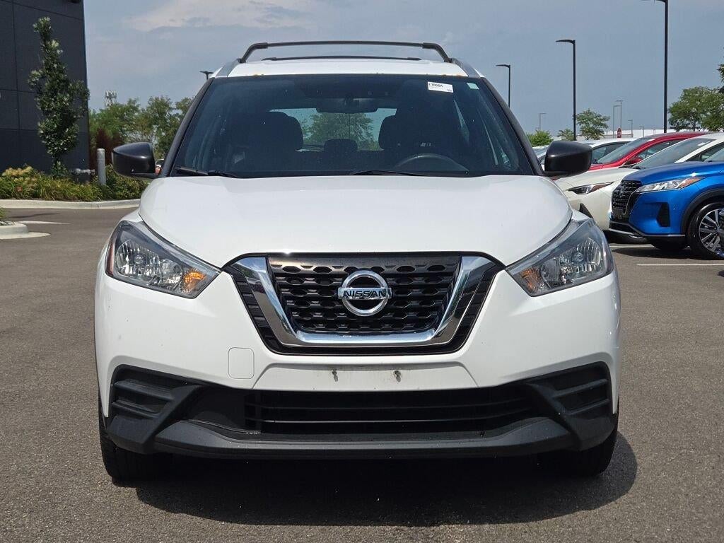 2019 Nissan Kicks S