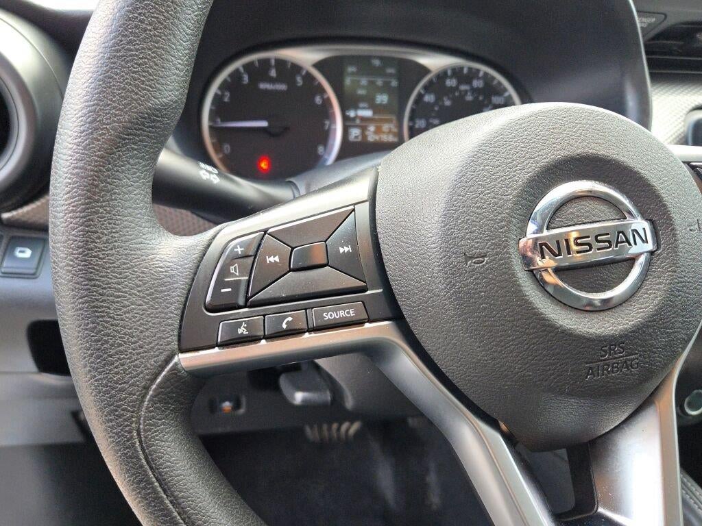 2019 Nissan Kicks S