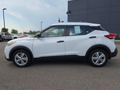 2019 Nissan Kicks S