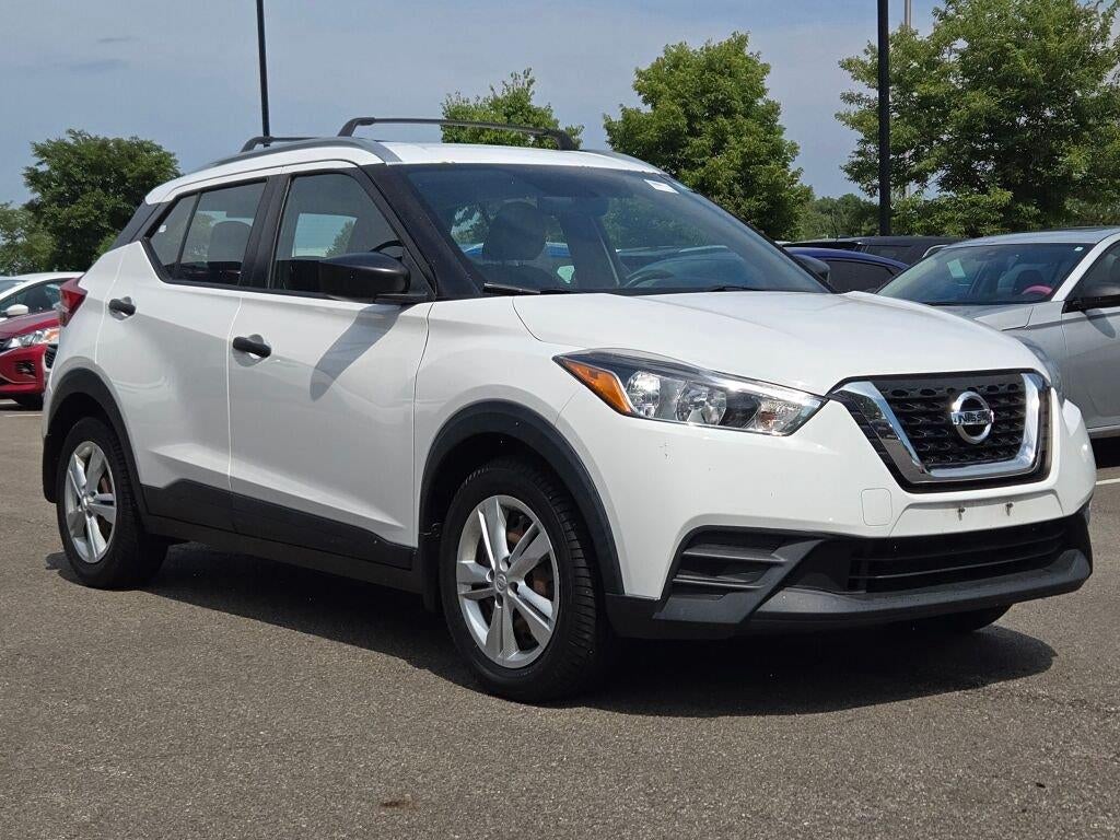 2019 Nissan Kicks S
