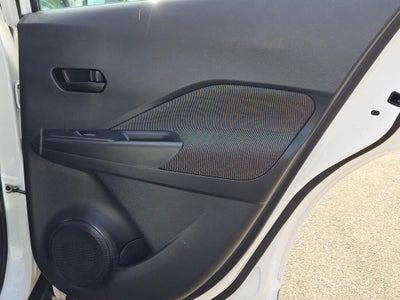 2019 Nissan Kicks S