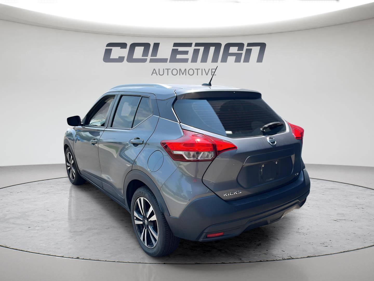 2019 Nissan Kicks SV