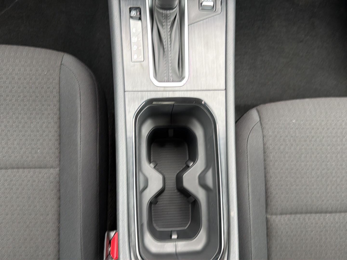 2027 Nissan Kicks S