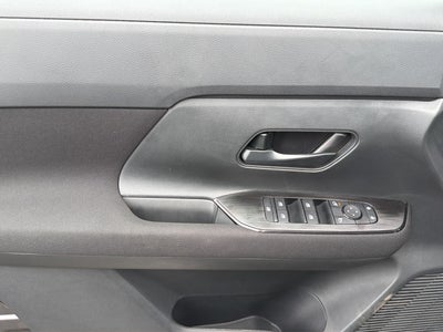 2027 Nissan Kicks S