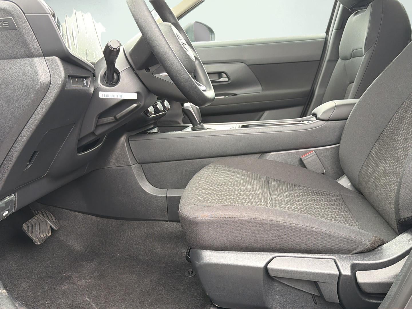 2027 Nissan Kicks S