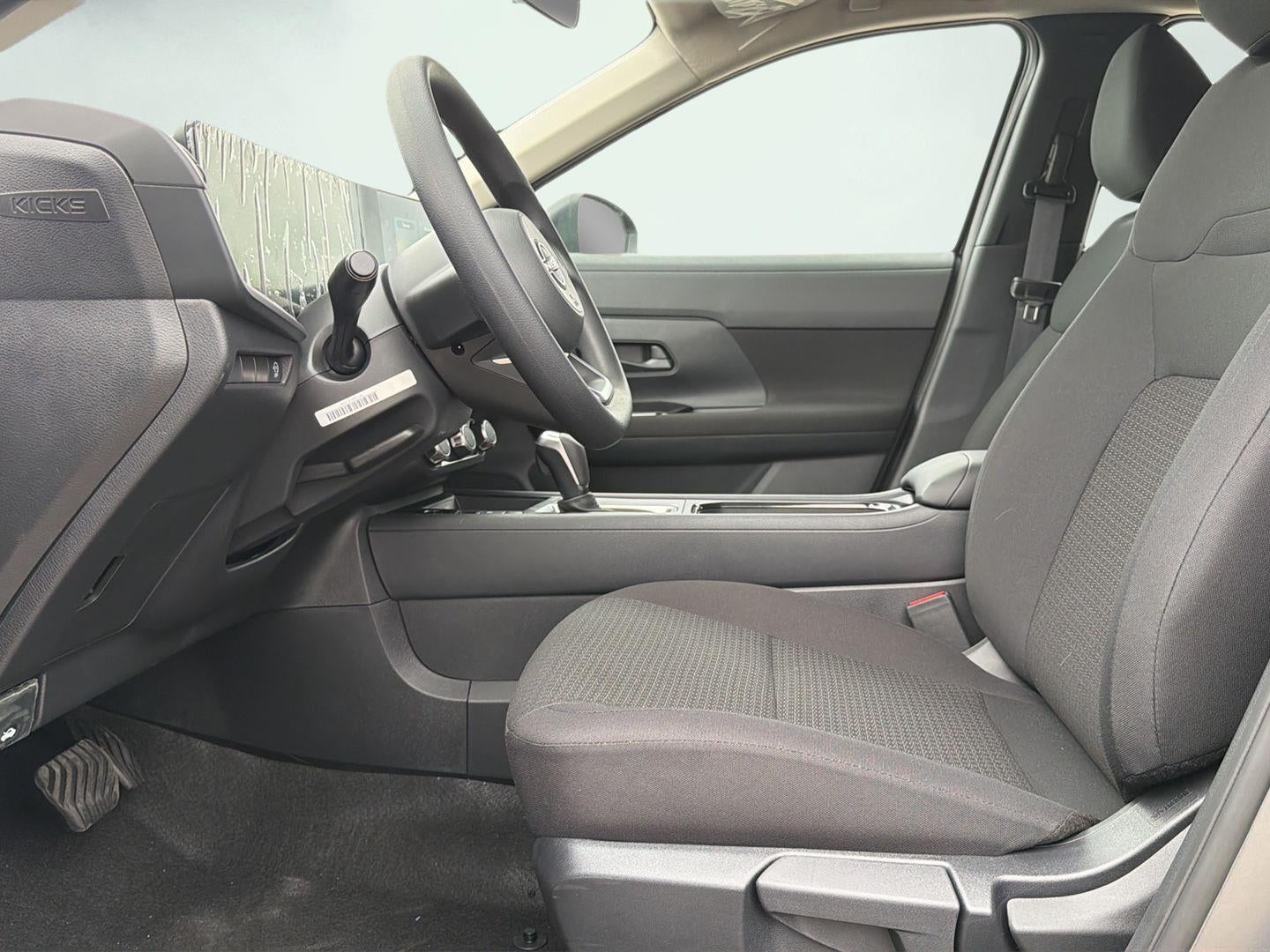 2027 Nissan Kicks S
