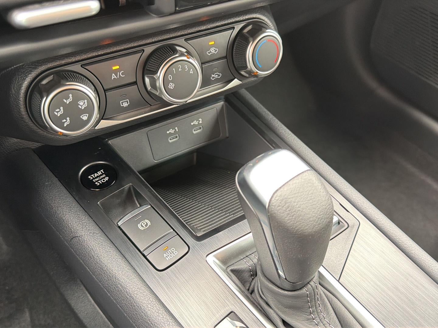 2027 Nissan Kicks S
