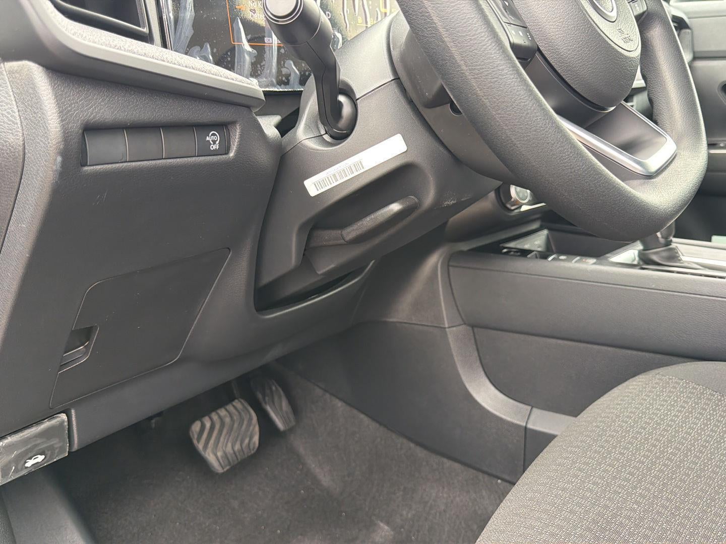 2027 Nissan Kicks S