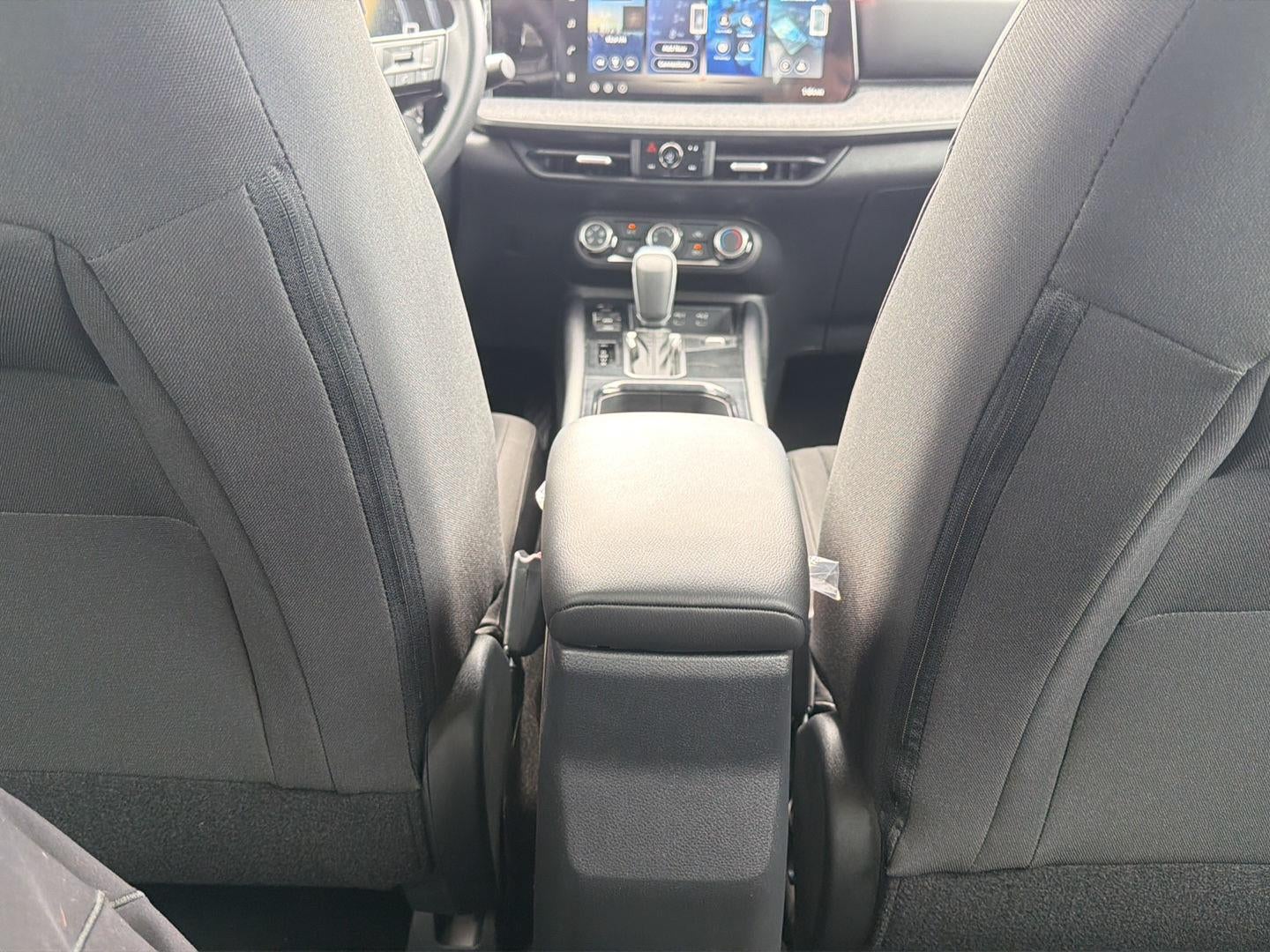 2027 Nissan Kicks S